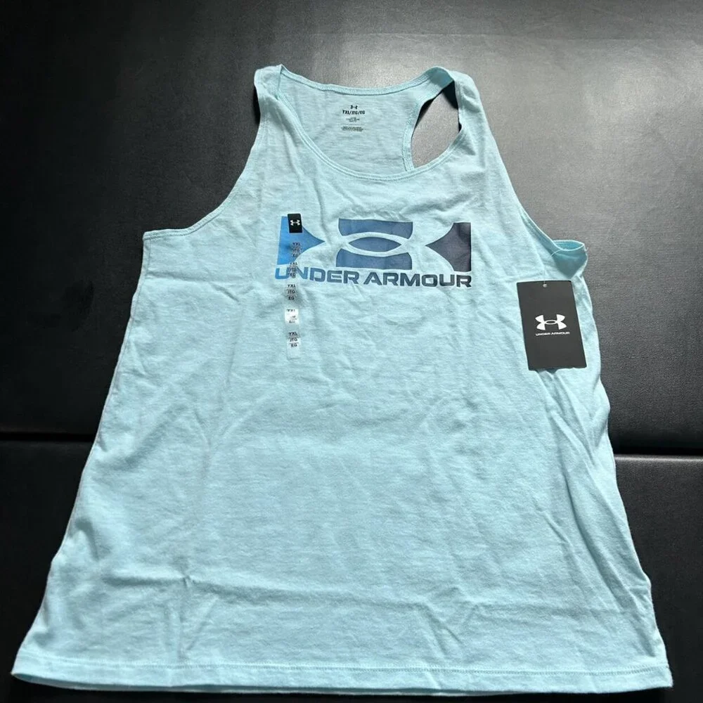 NWT Under Armour Athletic Set Girls Youth Size XL
